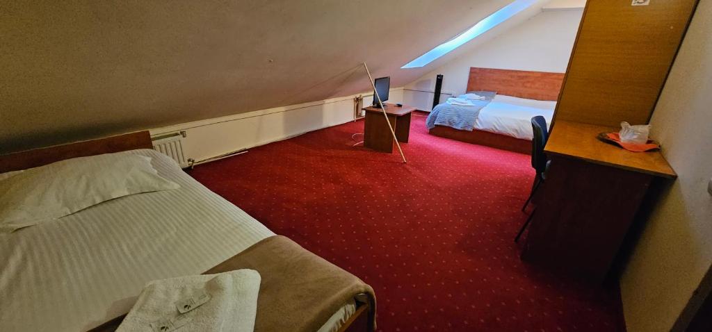 Hotel Olimp - 2 stele - Resim 15