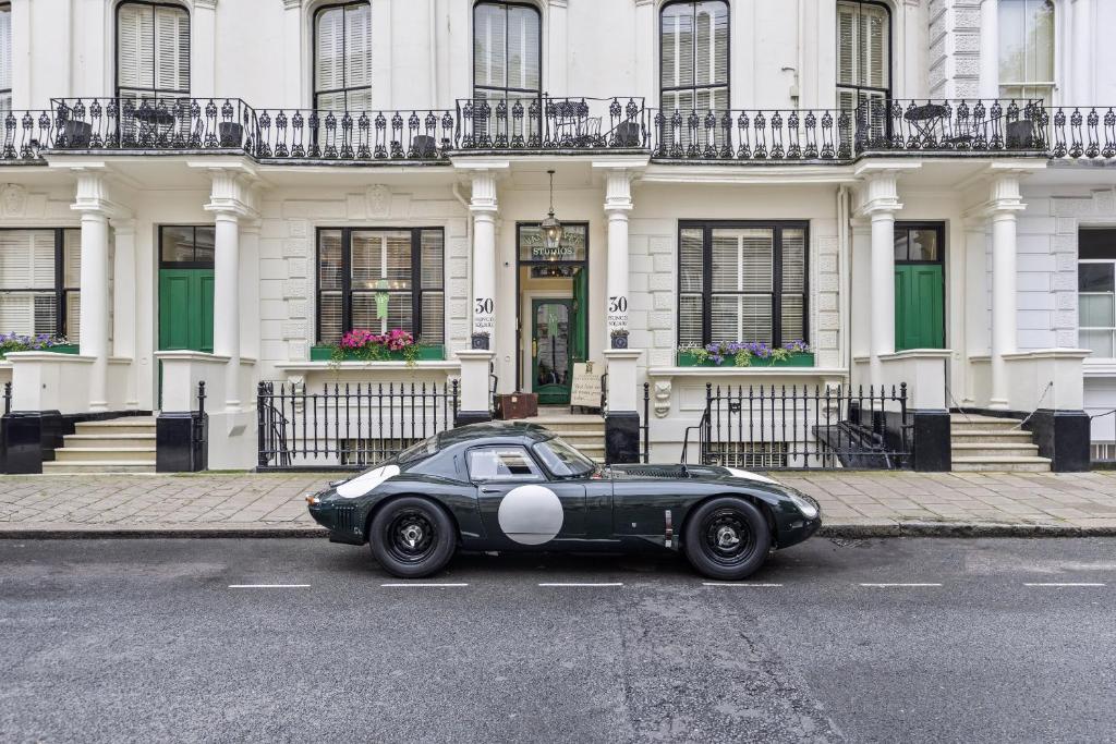 Vancouver Hotel and Studios - Resim 4