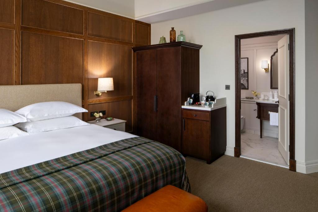 Seaton House - 