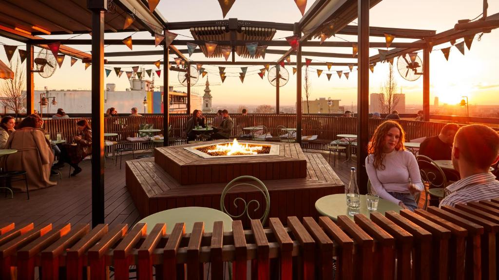 Mama Shelter Belgrade - Resim 20