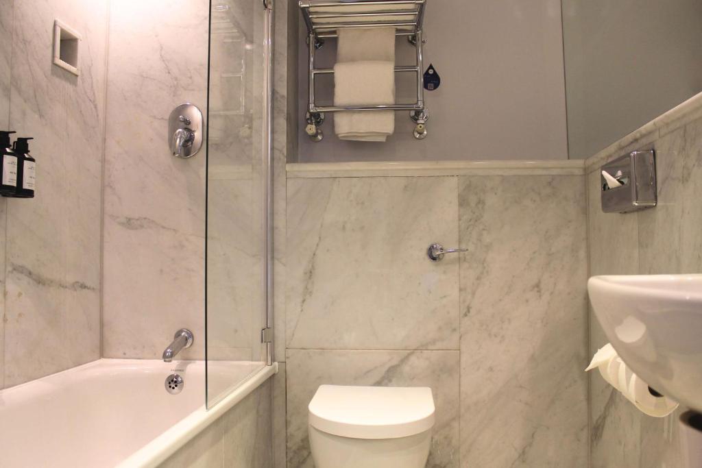 Radisson Blu Hotel, London Tottenham Court Road - Resim 17