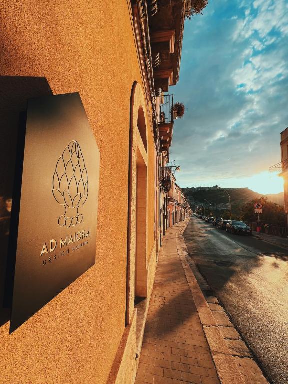 Certifikát, hodnocení, plakát nebo jiný dokument vystavený v ubytování Ad Maiora - Design Rooms