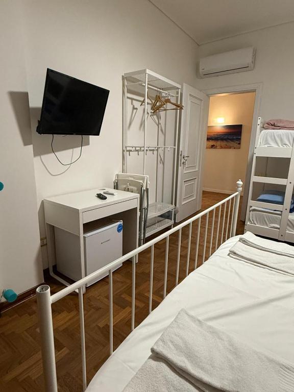 Postel nebo postele na pokoji v ubytování A I R Sorrento House