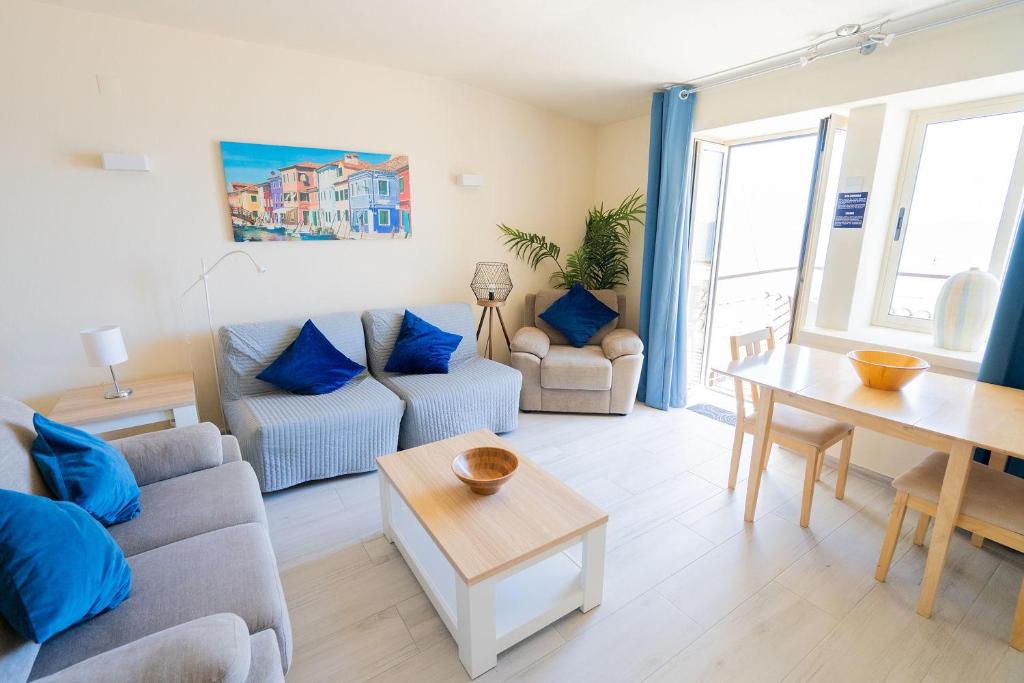 Posezení v ubytování Luz Beach Apartments