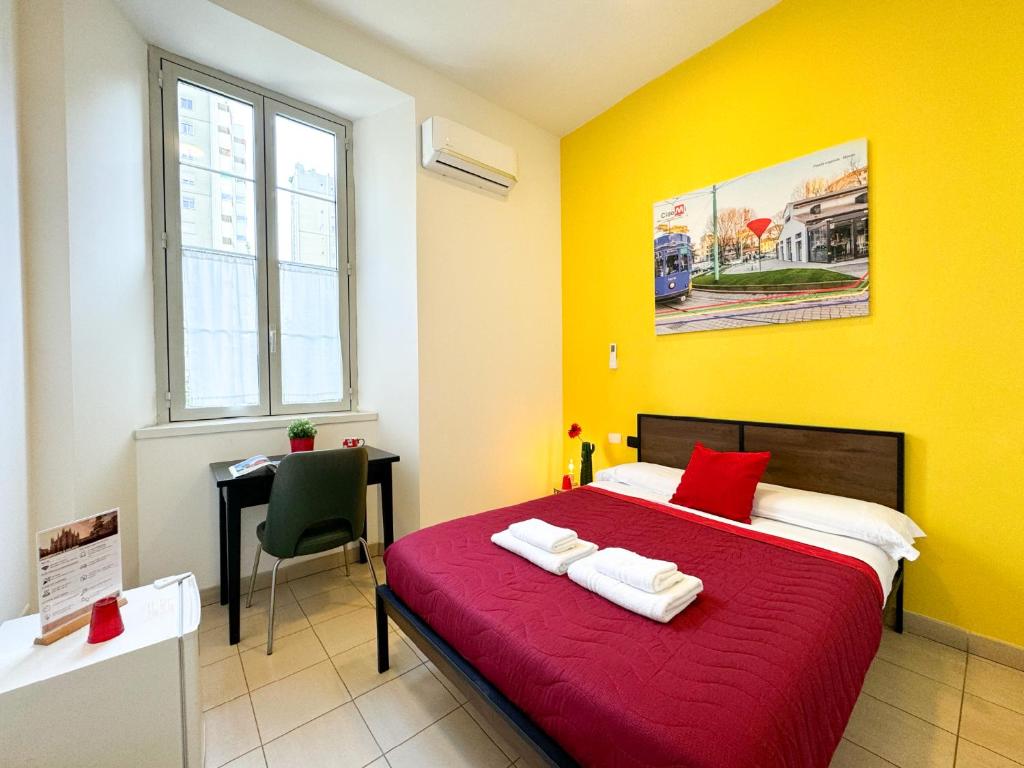 Postel nebo postele na pokoji v ubytování CiaoMi - Hostel & Long Stay - Milano Niguarda & Bicocca