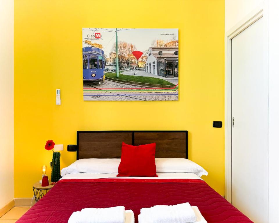 Postel nebo postele na pokoji v ubytování CiaoMi - Hostel & Long Stay - Milano Niguarda & Bicocca