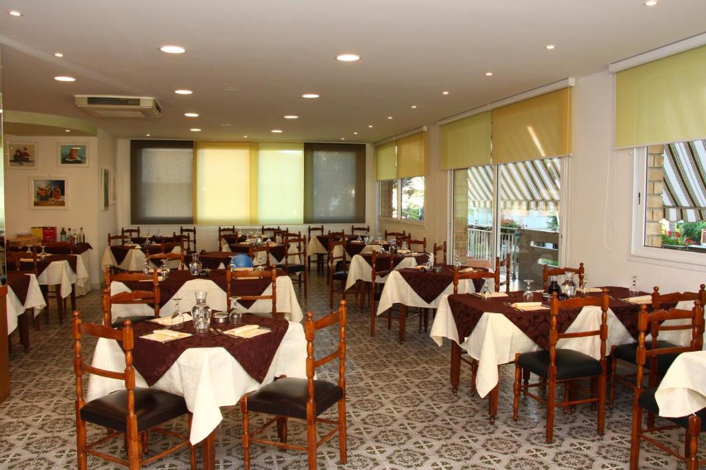 Restaurace v ubytování Hotel Primula