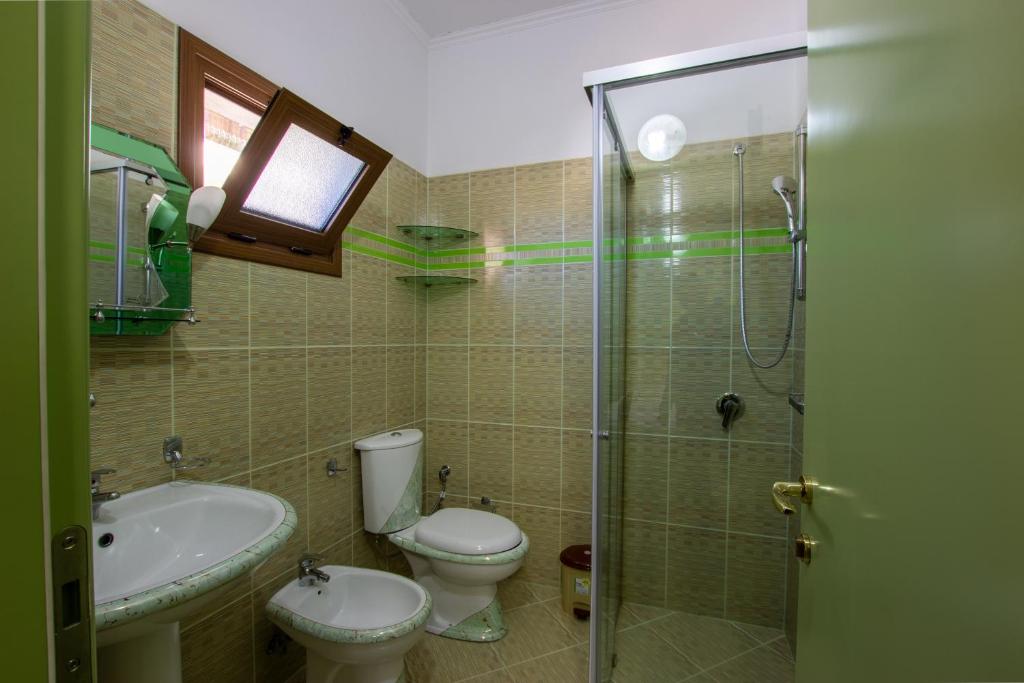 Koupelna v ubytování Bora Hotel