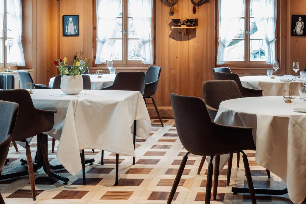 Restaurace v ubytování Gasthof Krone Blatten