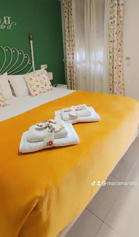 Posteľ alebo postele v izbe v ubytovaní CASA BRAIS habitaciones y buen precio!