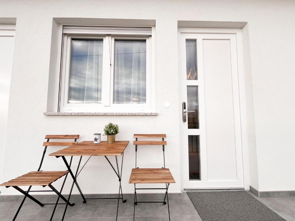 Apartments BINGO - Zagreb airport - 18