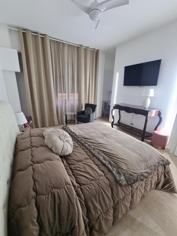 Ruggero Settimo Gallery - 10