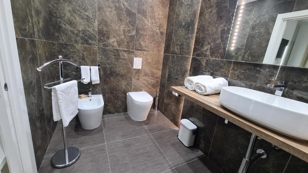 Ruggero Settimo Gallery - 8