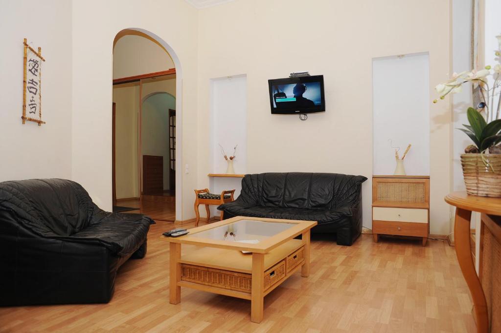 Premium Rent in Kiev Centre - Kiev - Two-Bedroom Apartment - Luteranskaya Street 12