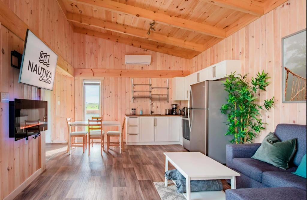 Kuchyň nebo kuchyňský kout v ubytování Chalets Nautika