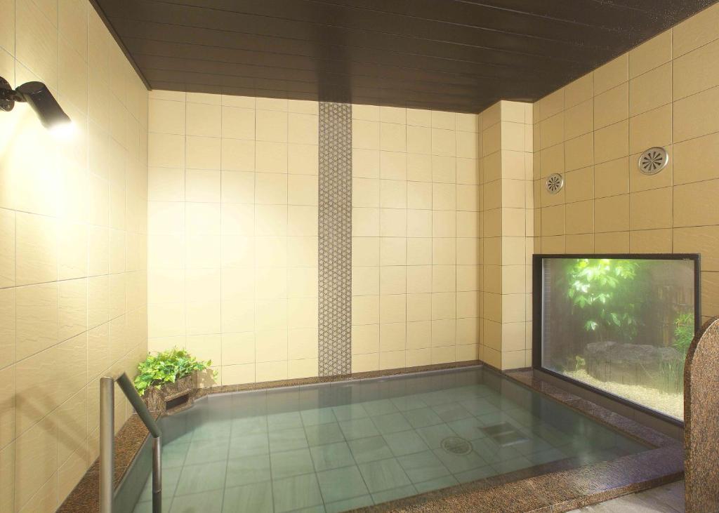 Bazén v ubytování Hotel Route-Inn Sabae -Kokudou 8 Gou- nebo v jeho okolí