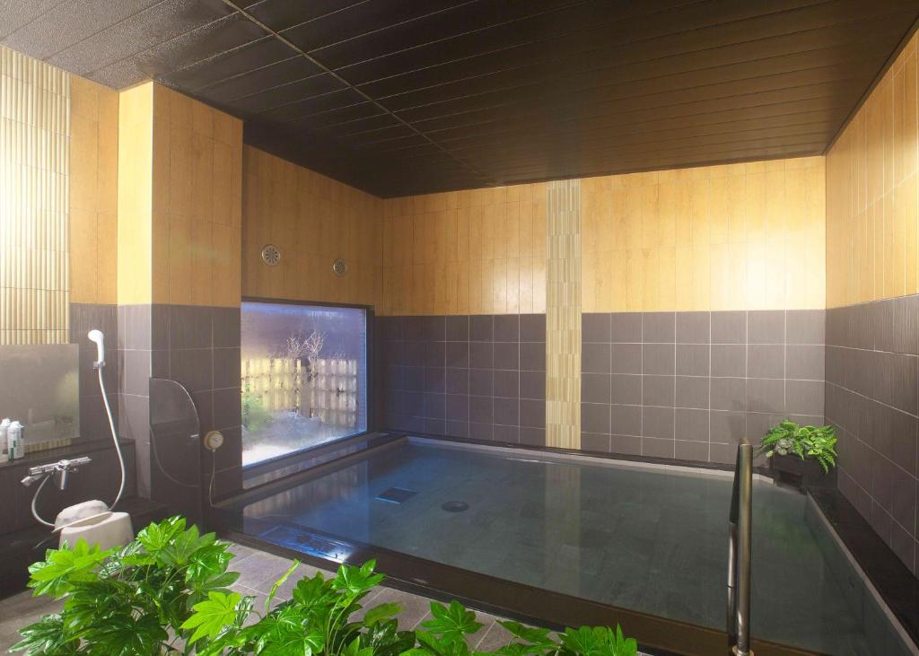 Bazén v ubytování Hotel Route-Inn Sabae -Kokudou 8 Gou- nebo v jeho okolí