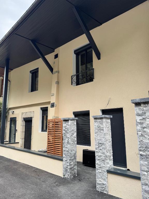 Budova, kde se apartmán nachází