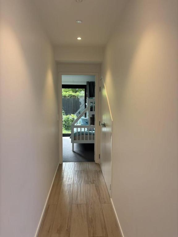 Epsom Tidy House - Resim 11