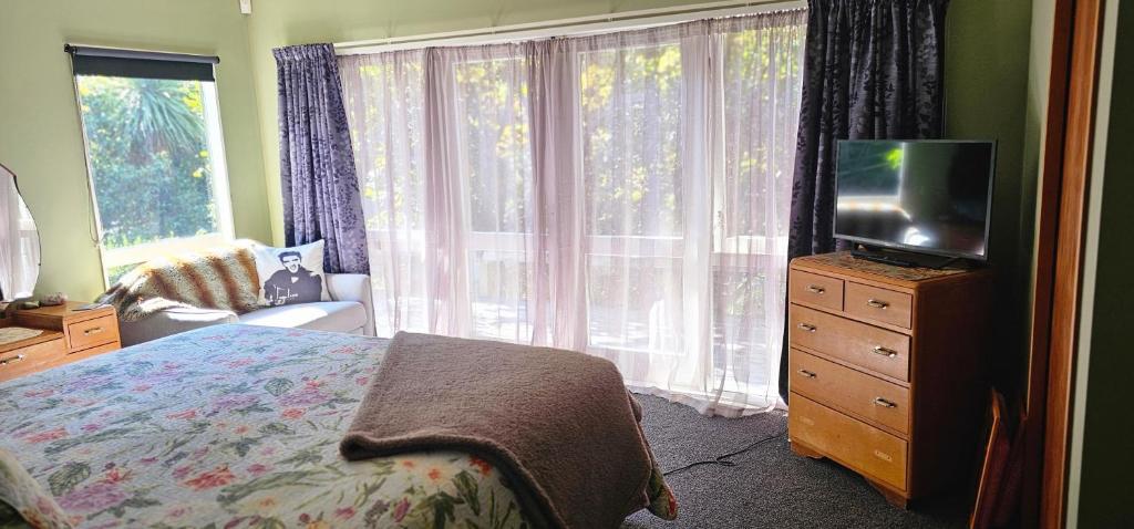 Fred&Donz Bed and Breakfast - Resim 19