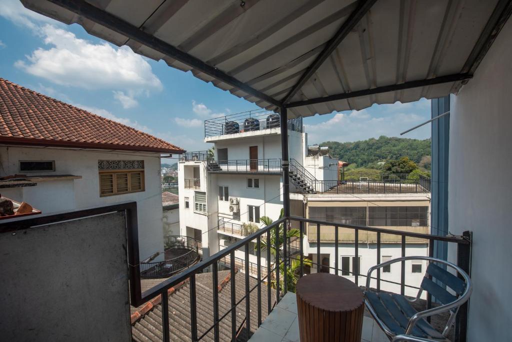 Nespecifikovaný výhled na hory nebo výhled na hory při pohledu z hotelu