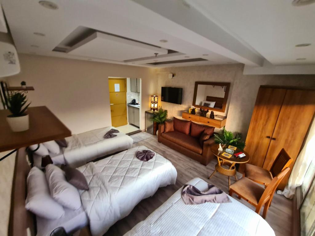 TV a/nebo společenská místnost v ubytování tourist hotel