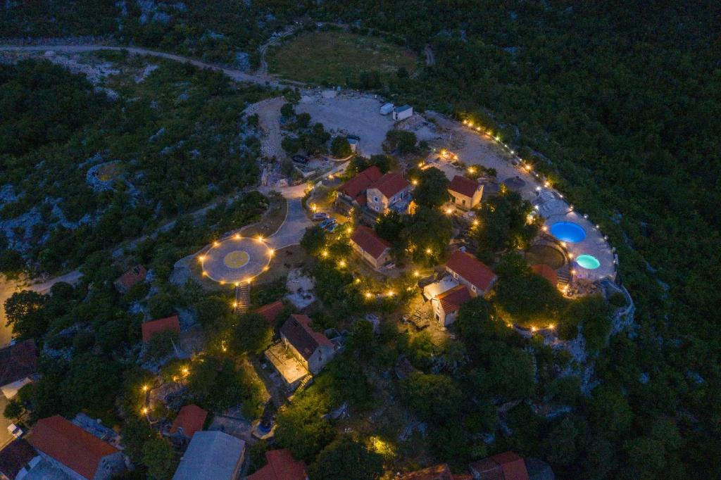 Rustical Resort Kokorići with Shared Outdoor Swimming Pool
