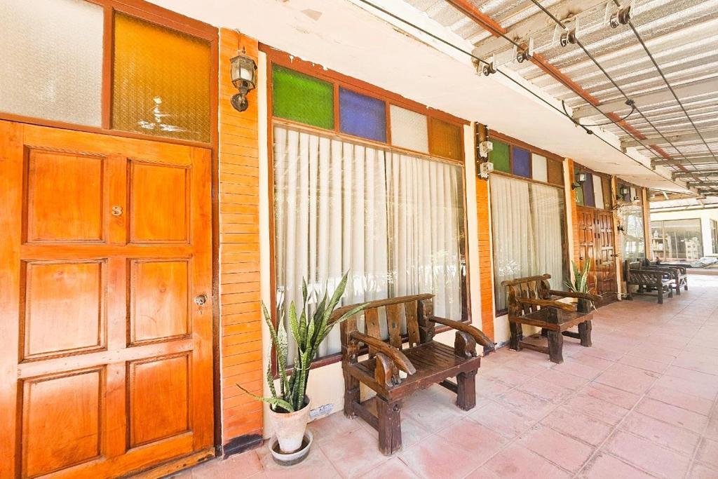 Thai Gallery Baantawai - Resim 12