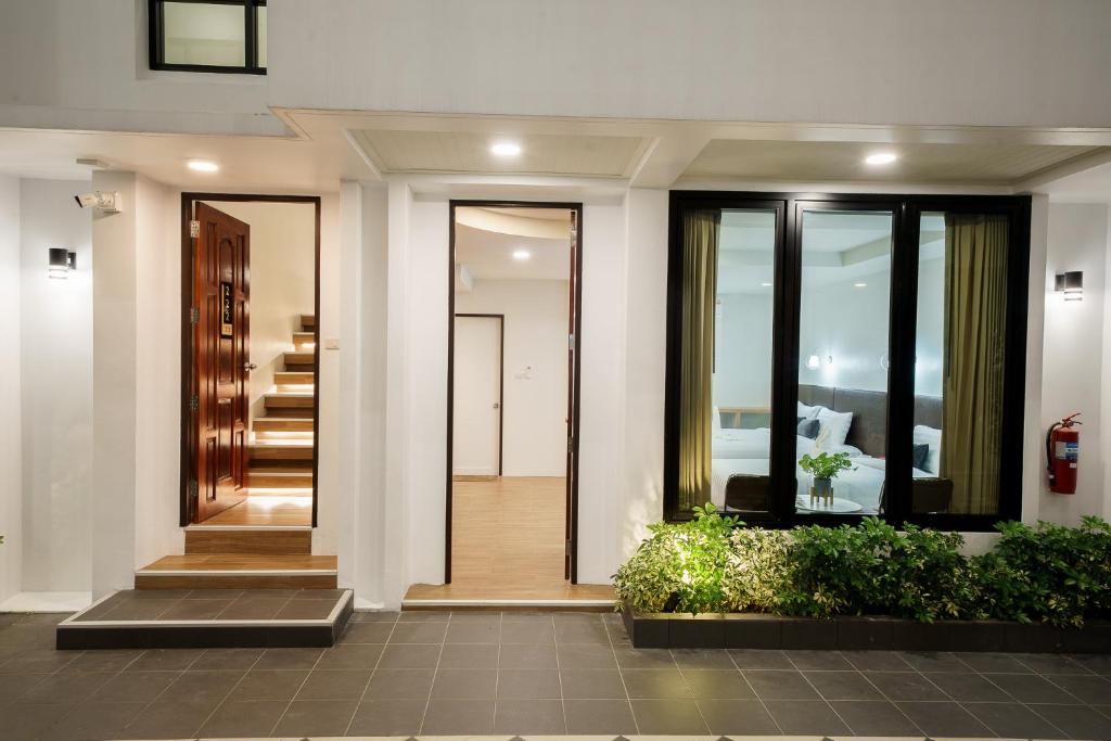 Silom Residence Khlonghae Hotel - Resim 17