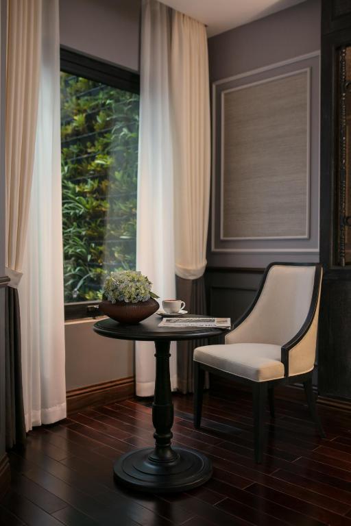 Phòng Deluxe Giường Đôi/2 Giường Đơn Với Cửa Sổ Bên Trong
