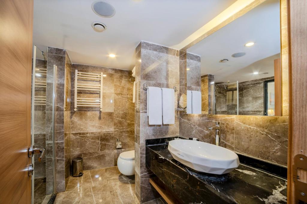 Koupelna v ubytování Royal Termal Hotel