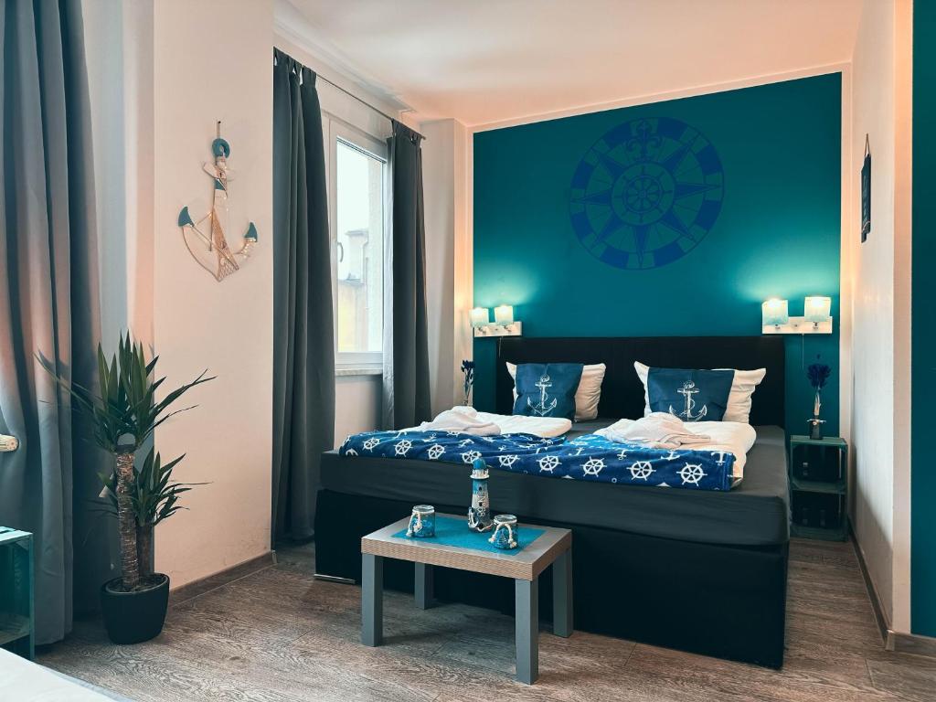 Postel nebo postele na pokoji v ubytování ORCA Hotel am Elbschloss