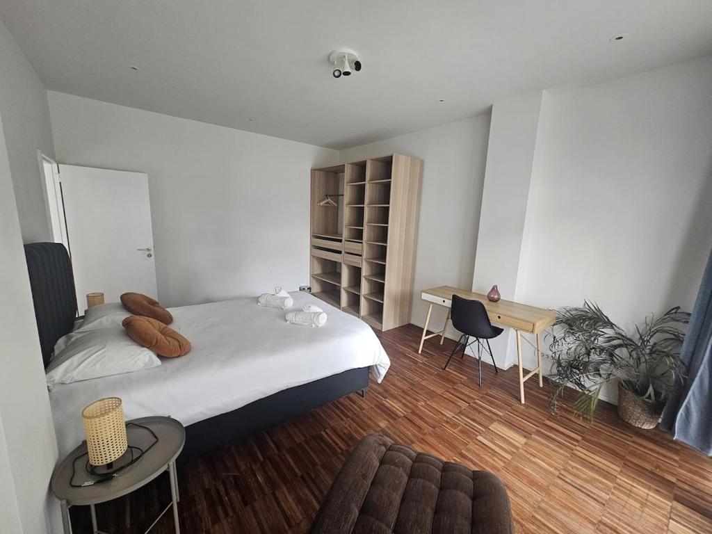 Postel nebo postele na pokoji v ubytování Velvet House