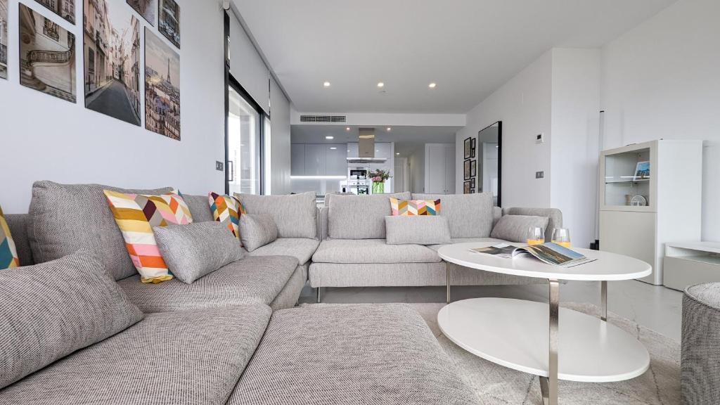 SUNSET CLIFFS dream apartment