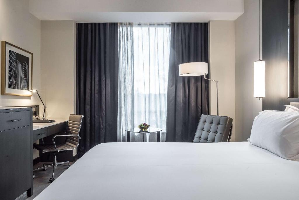Postel nebo postele na pokoji v ubytování Best Western Plus Westlands