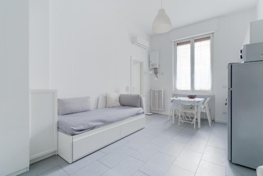 GuestHost - Bright Apartment Isola - Milano