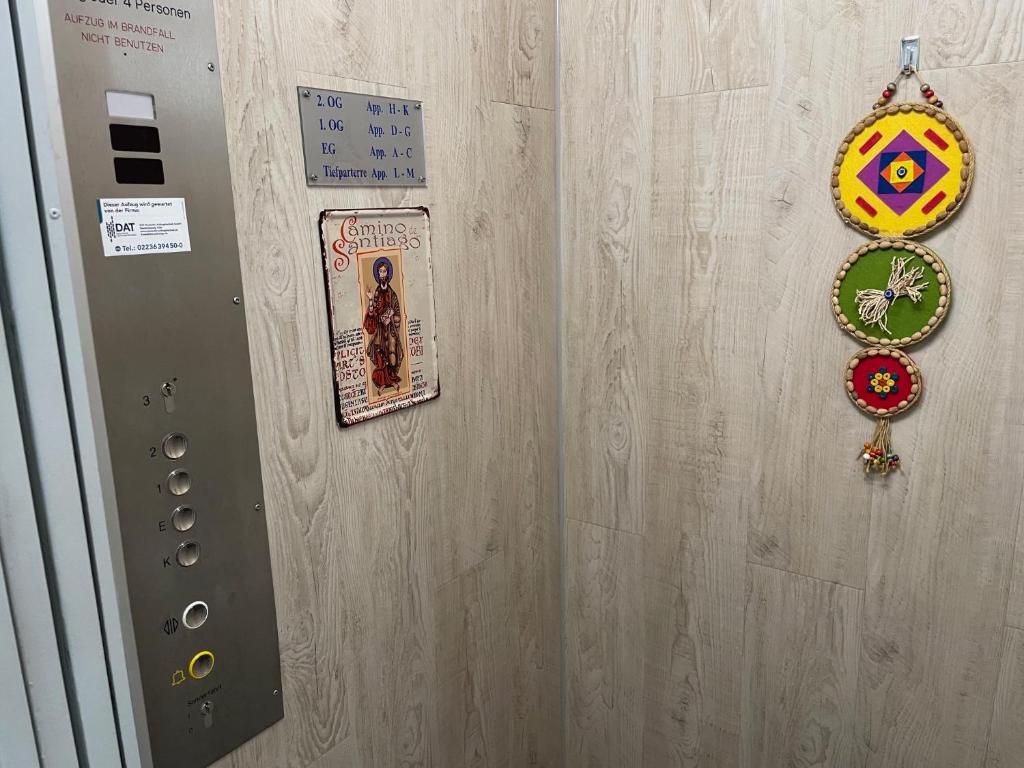 500 Miles Apartments - 16