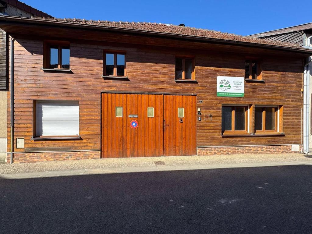 Φωτογραφία από το άλμπουμ του Loft entre vignes et lac σε Vitry-en-Perthois