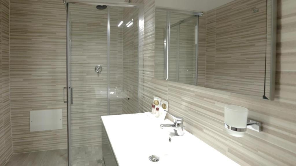 Ecumano Space - Resim 7