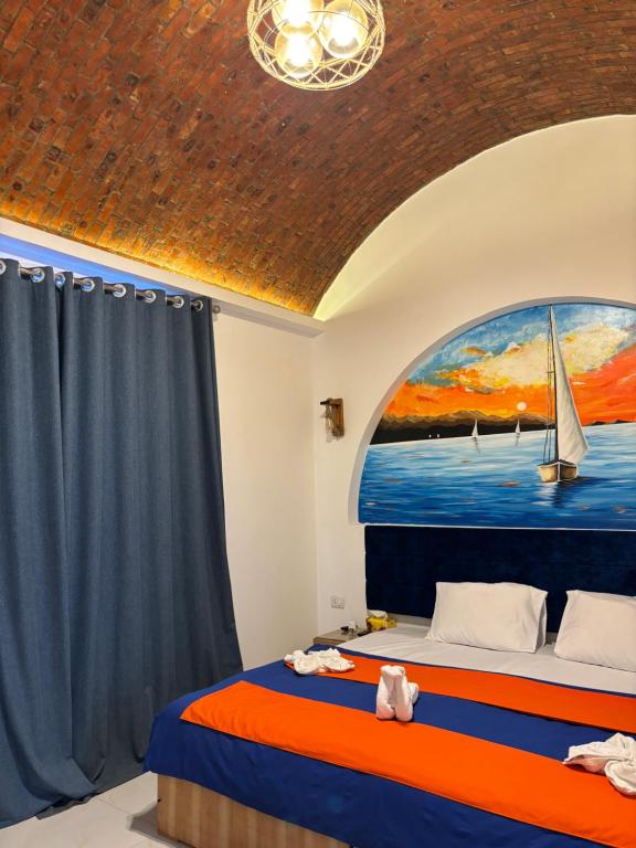 Postel nebo postele na pokoji v ubytování JAREEDY Guest house