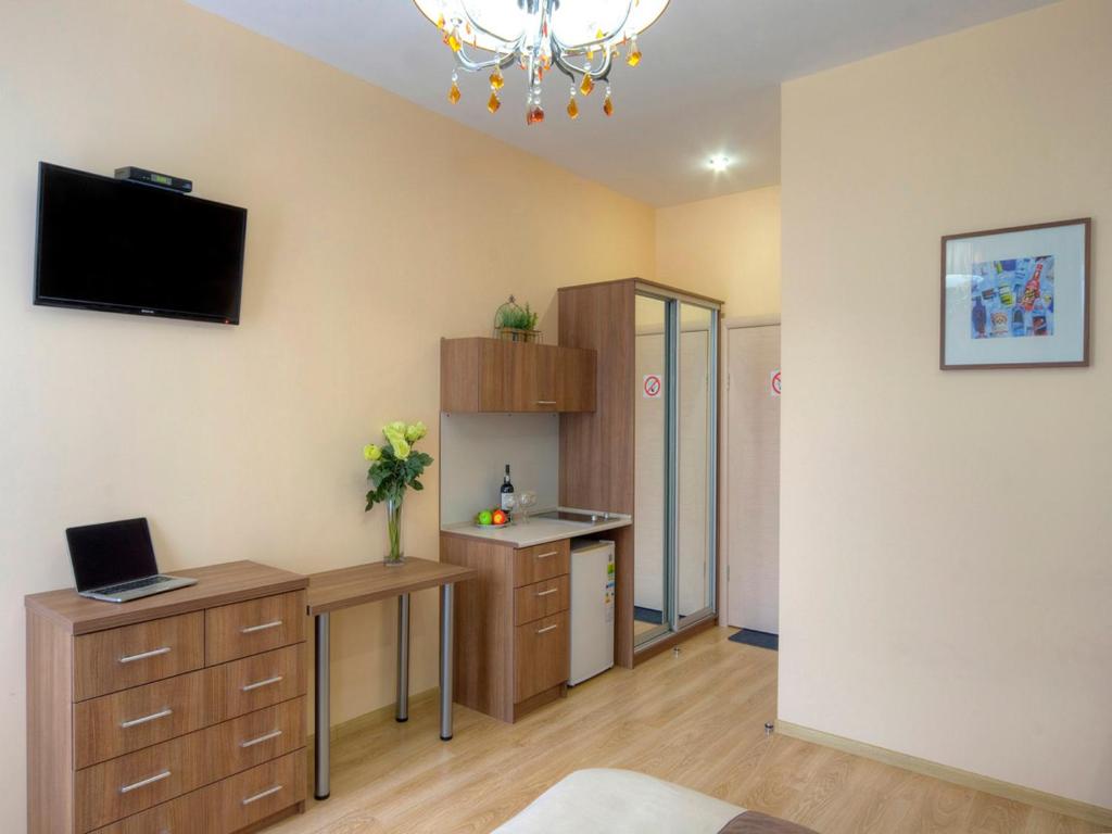 Kuchyň nebo kuchyňský kout v ubytování Golden Gate Inn