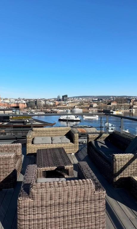 Tjuvholmen gem with rooftop terrace and parking, Oslo (updated prices 2026) - Spacious Apartment With Rooftop Balcony In Oslo