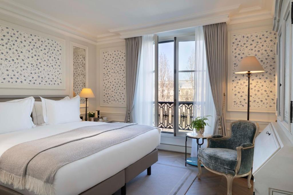 Hotel Du Quai Voltaire 6