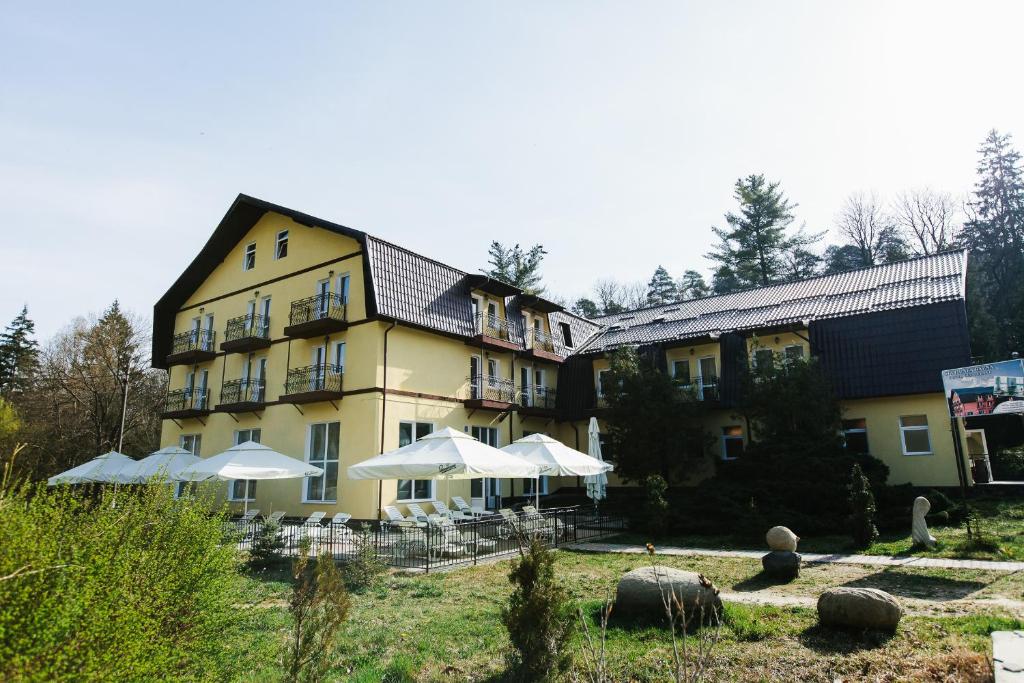 Budova, kde se hotel nachází