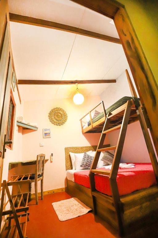 Postel nebo postele na pokoji v ubytování Garnet Yala Beach