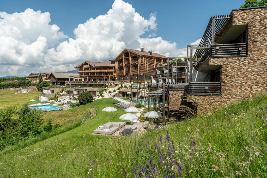 Bazén v ubytování Hotel Valentinerhof nebo v jeho okolí