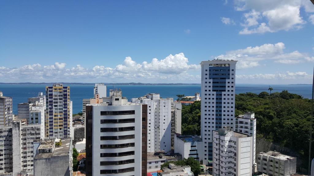  Luxury Surround Sea View Apartment