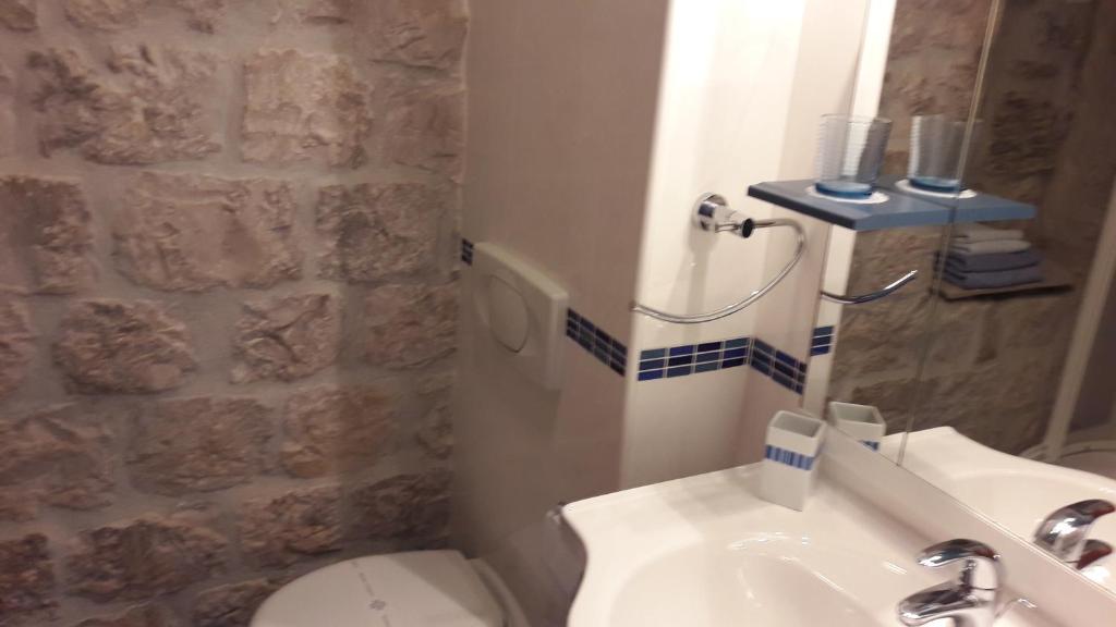 Kúpeľňa v ubytovaní Villa Tudor