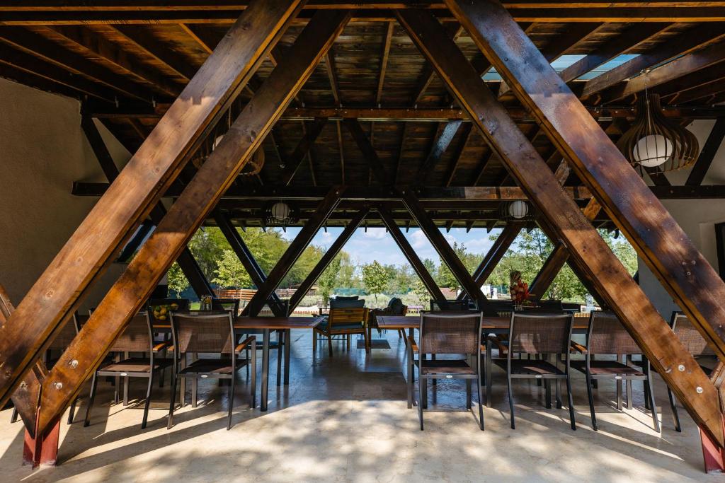 Restaurace v ubytování The Tribe Alpaca Retreat