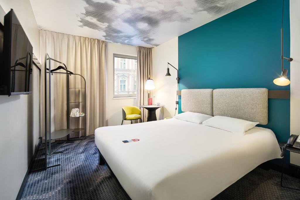 Ibis Praha Wenceslas Square - Resim 35